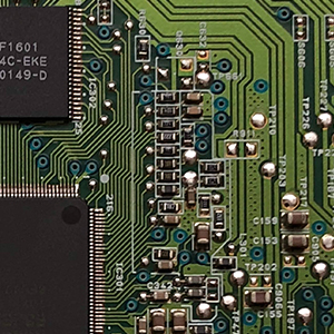 貼片電容器生產廠家選擇除了看資質還要關注哪些？